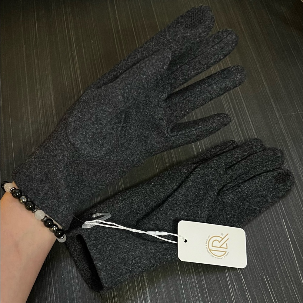 NWT Original USA Women’s Gloves